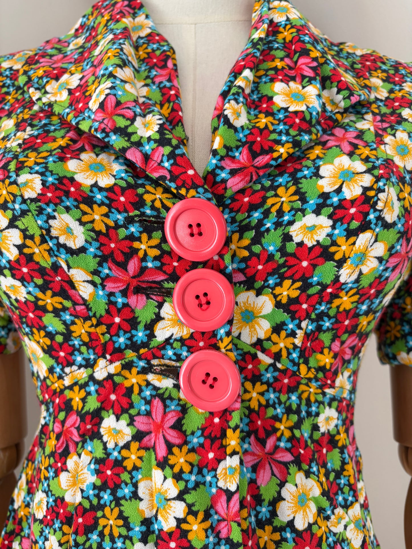 1970s Floral Skirt Suit