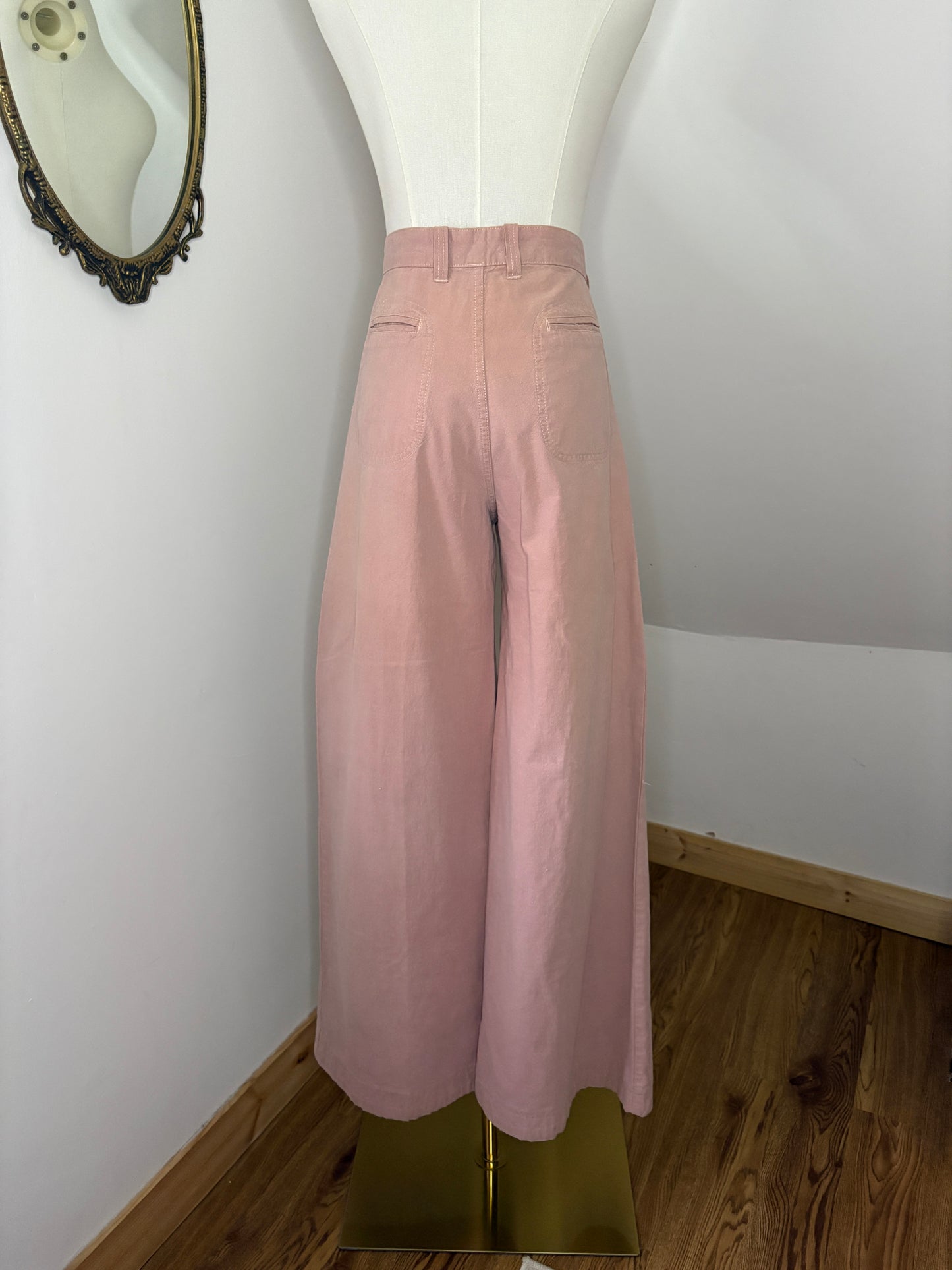 1970s Pink Wide Leg Bellbottoms