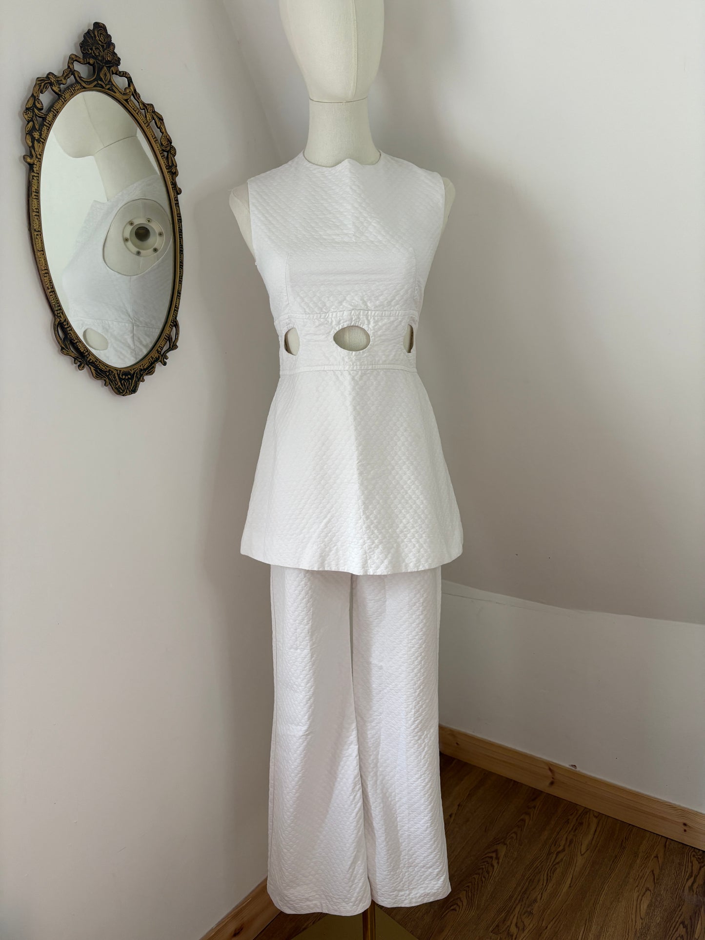 1960s Space-Age Tunic Suit
