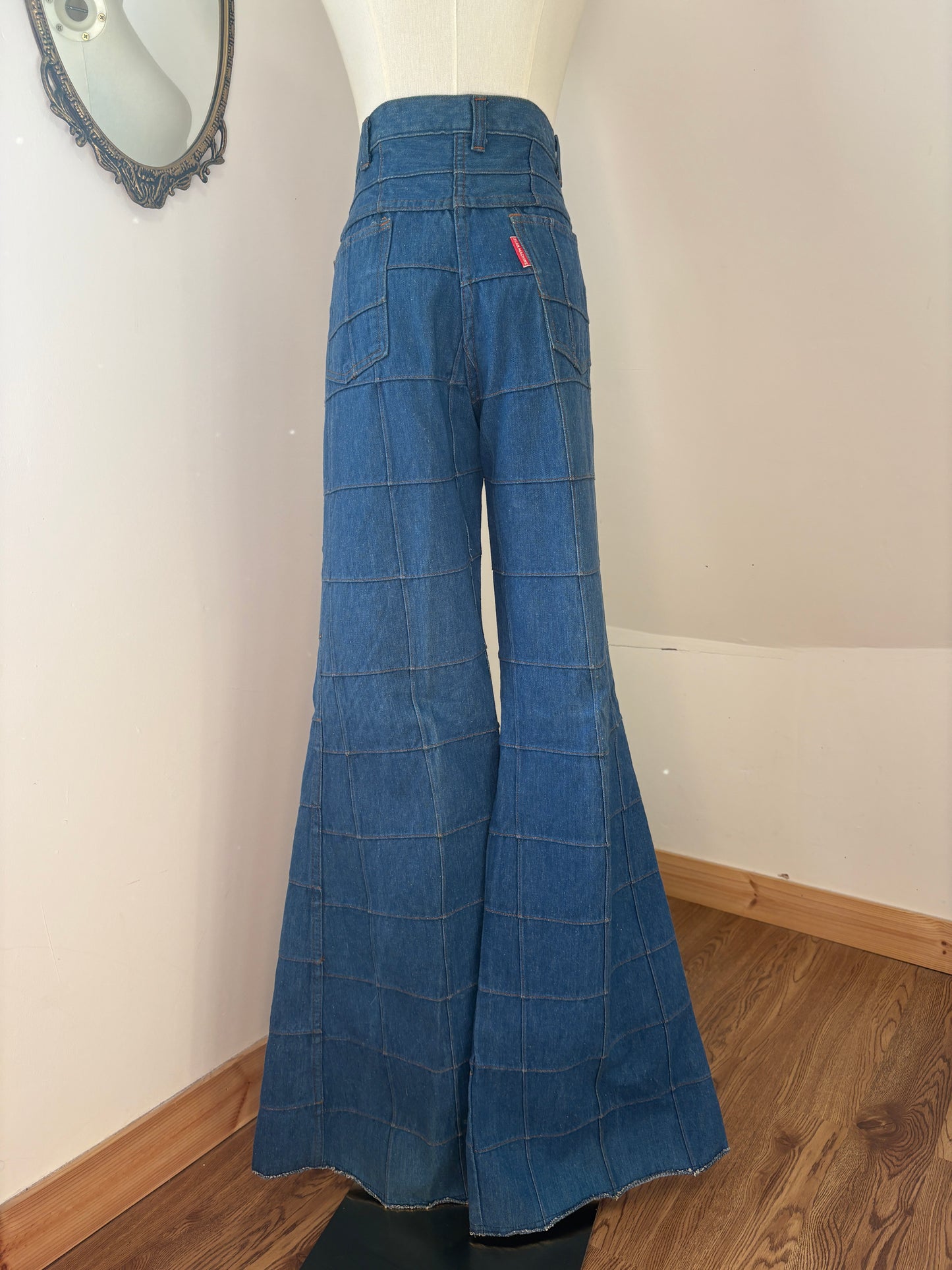 1970’s Windowpane Flared Jeans