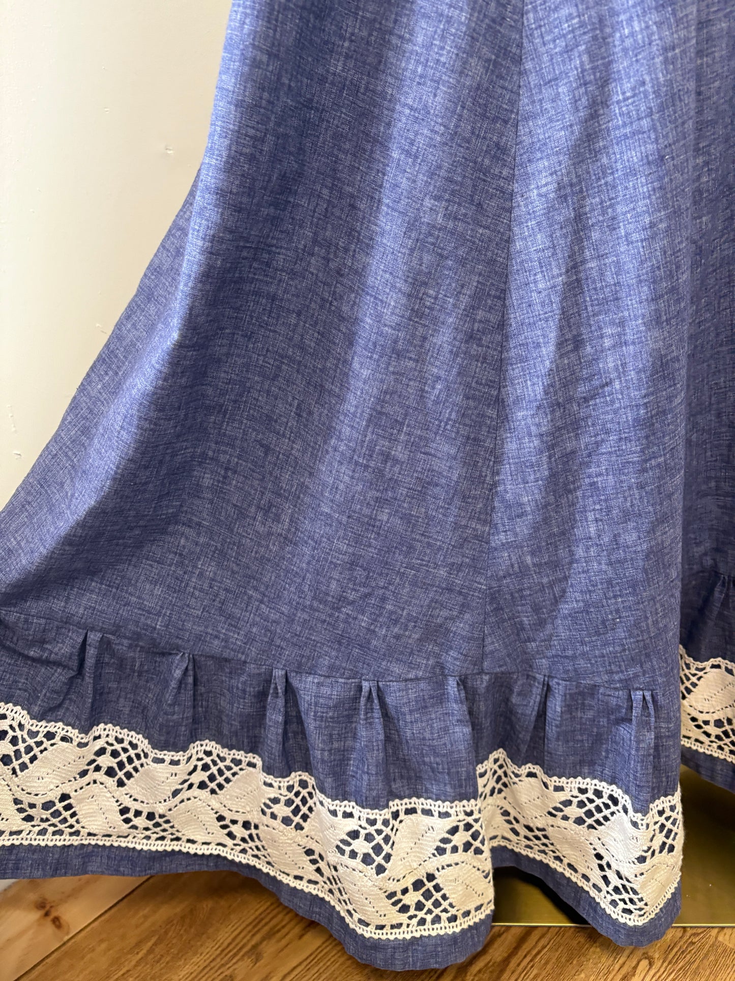 1970s Denim Skirt With Lace