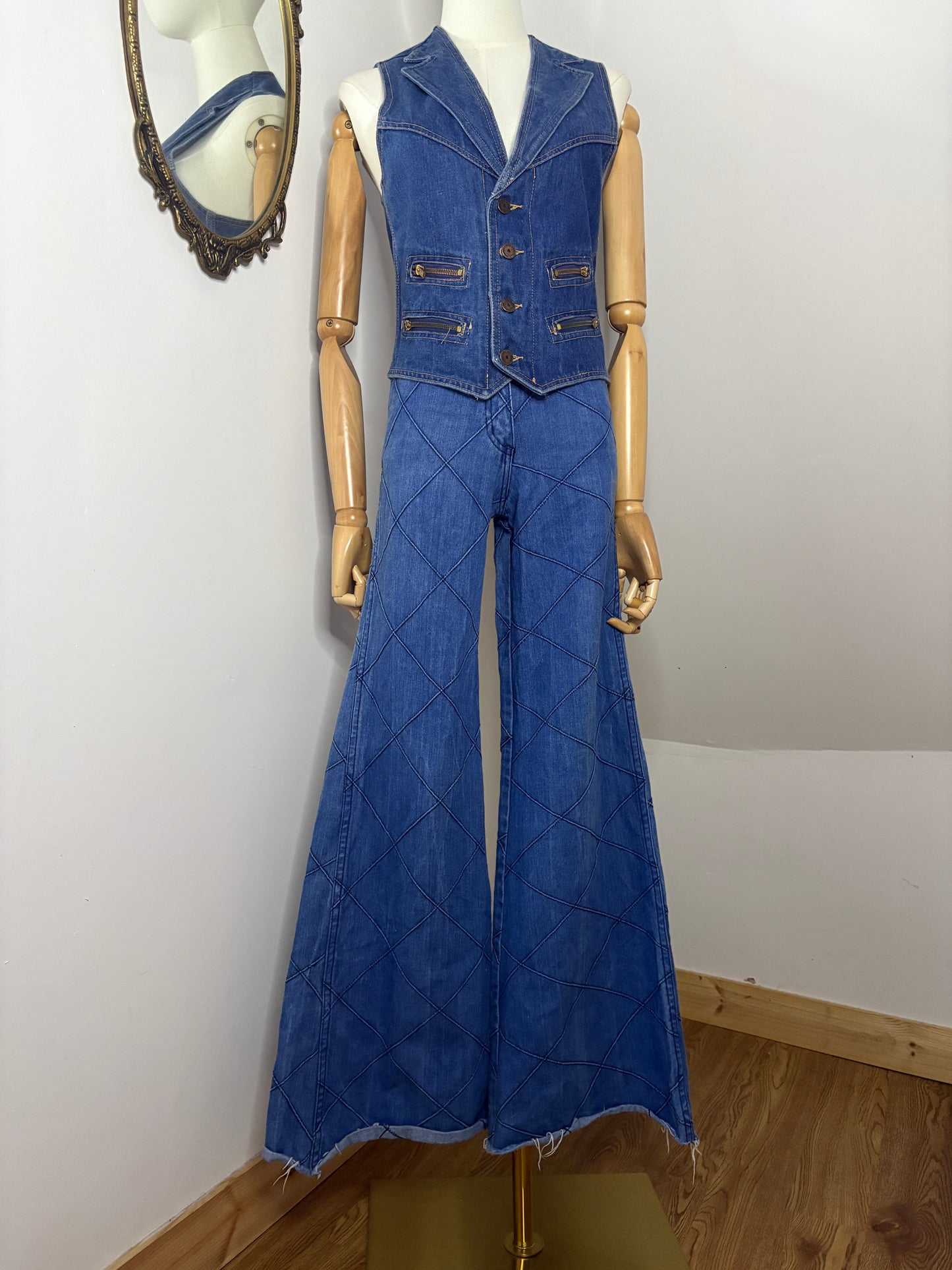 1970s Diamond Bellbottom Jeans