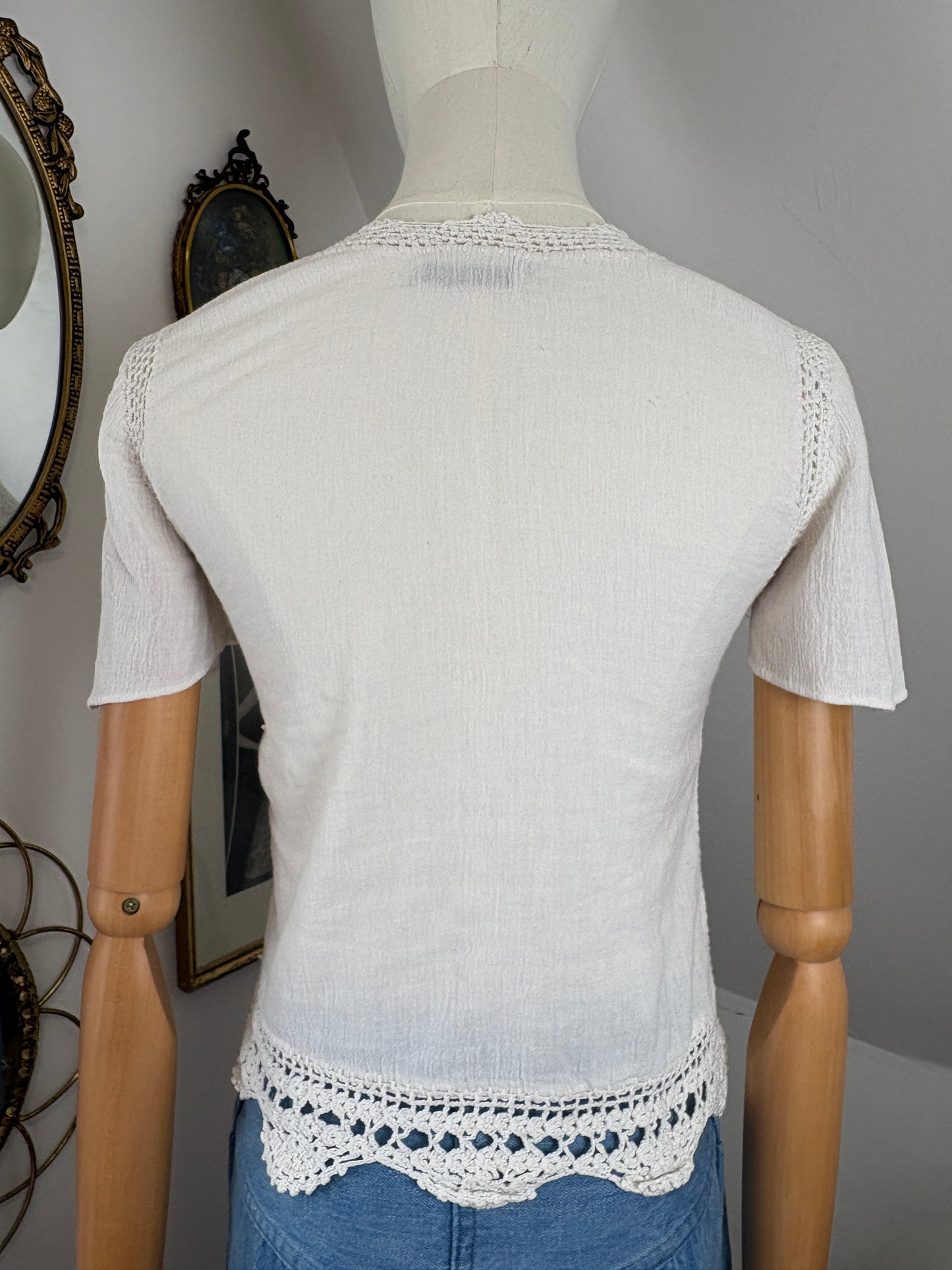 1970s Cheesecloth Crochet Top