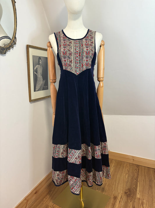 1970’s ‘Anna Belinda’ Pinafore Dress