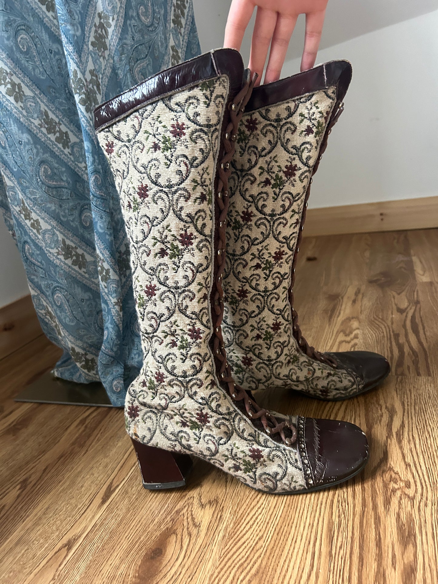 1960s Tapestry Lace-up Boots
