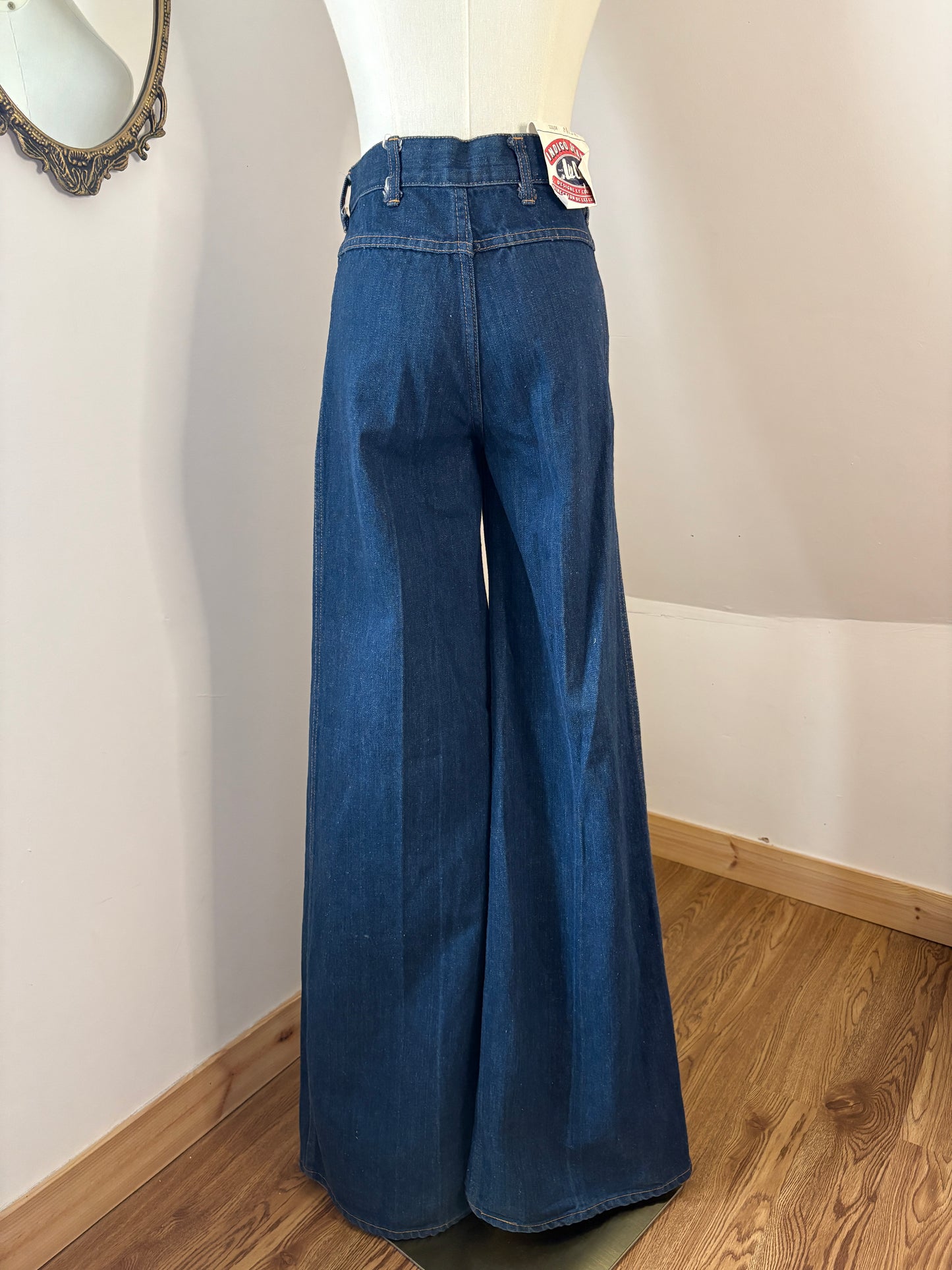 1970s Lee Cooper Bellbottoms Flares