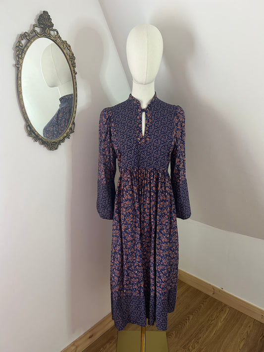 1970s Floral Smock Dress