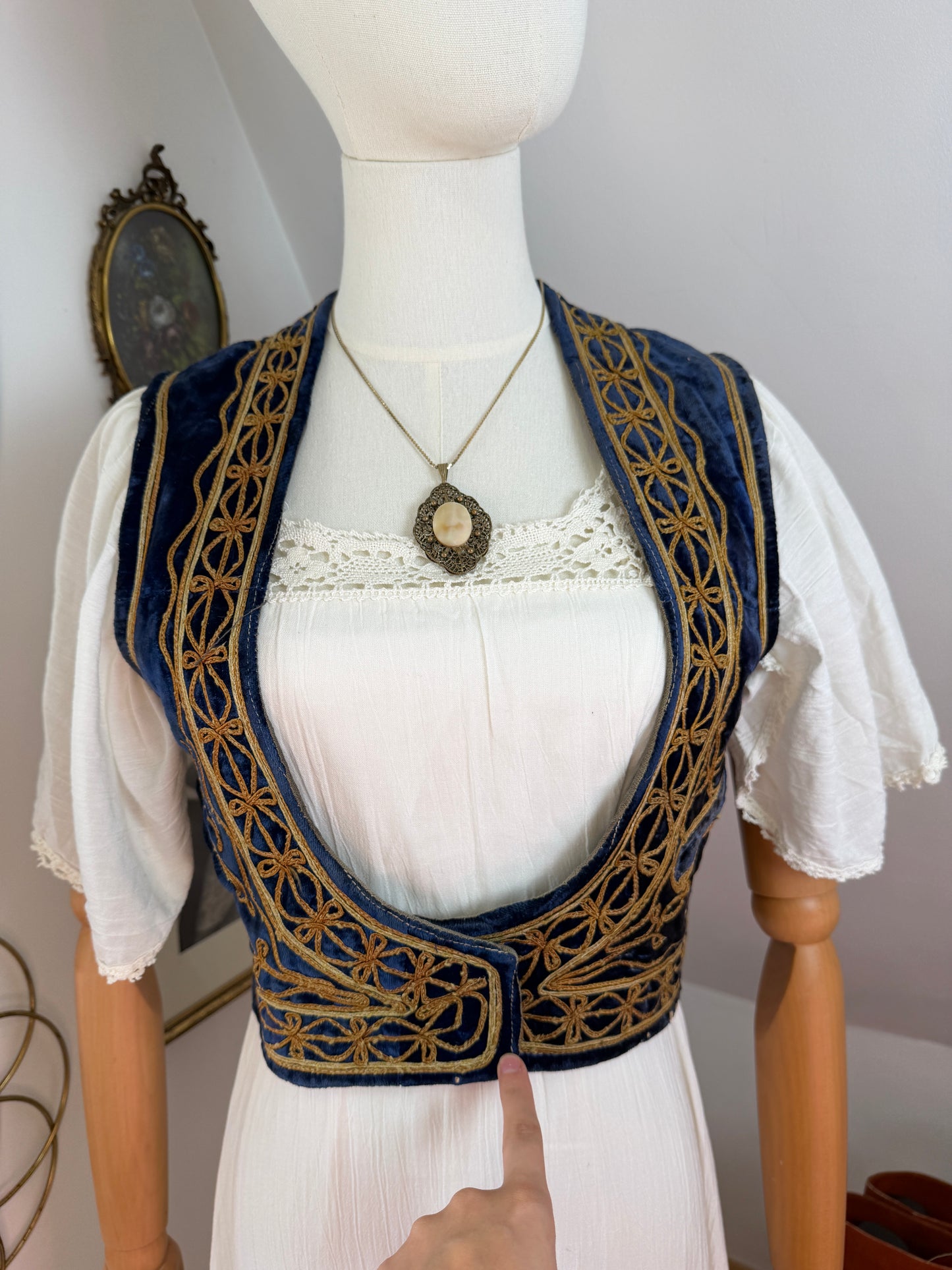 60s/70s Blue Velvet Ottoman Vest