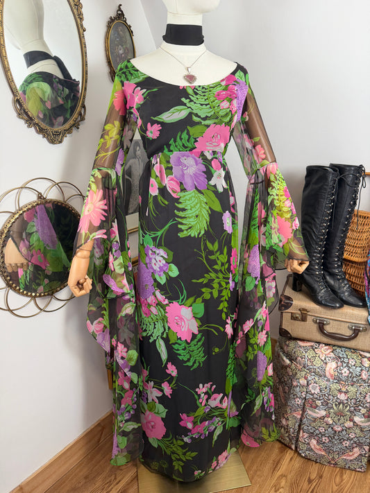 1970s Witchy Floral Sleeve Dress