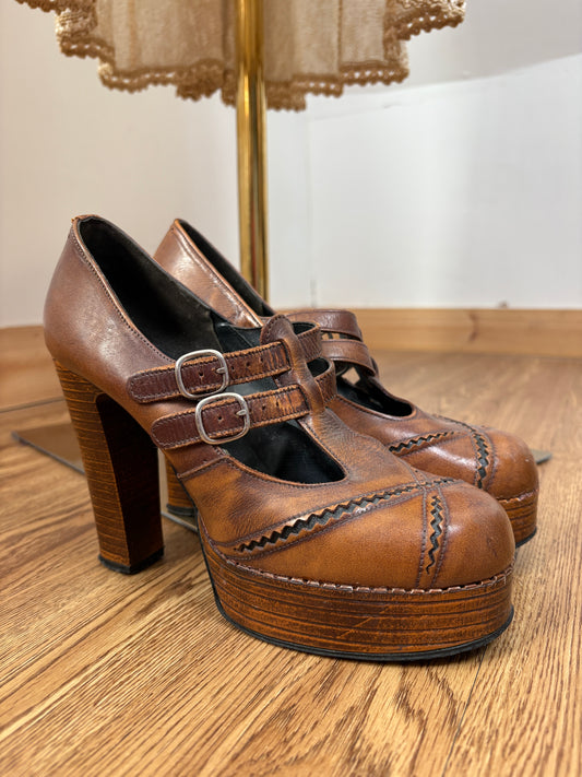 1970s Leather Platform Dolly Shoes