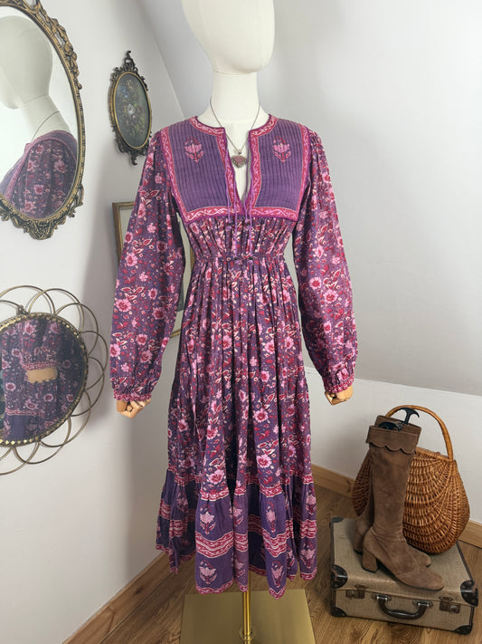 1970s ‘Mayur’ Purple Blockprint Dress