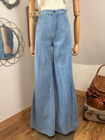 1970s Light Wash Denim Flares