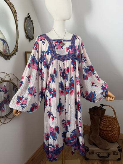 1970s White Lurex Indian Dress