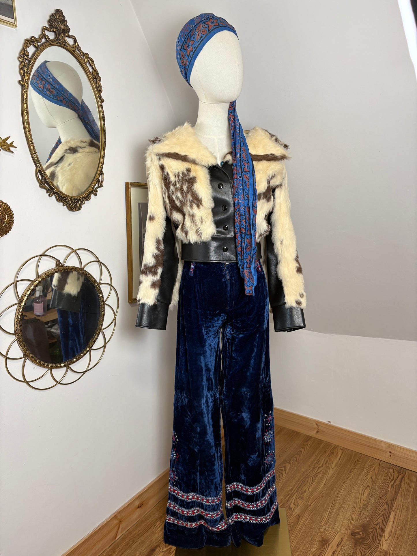 1970s Rabbit Crop Jacket