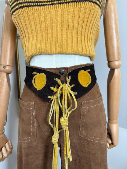 1970s Novelty Peach Belt