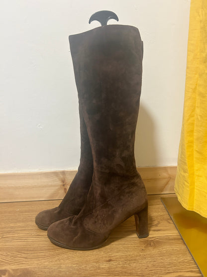 1960s Brown Suede Gogo Boots