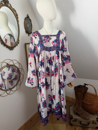 1970s White Lurex Indian Dress