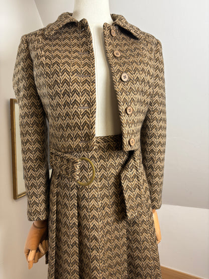 1960’s Skirt Suit By ‘Roger Nelson’