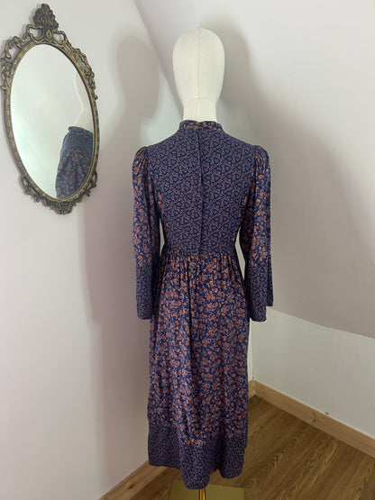 1970s Floral Smock Dress