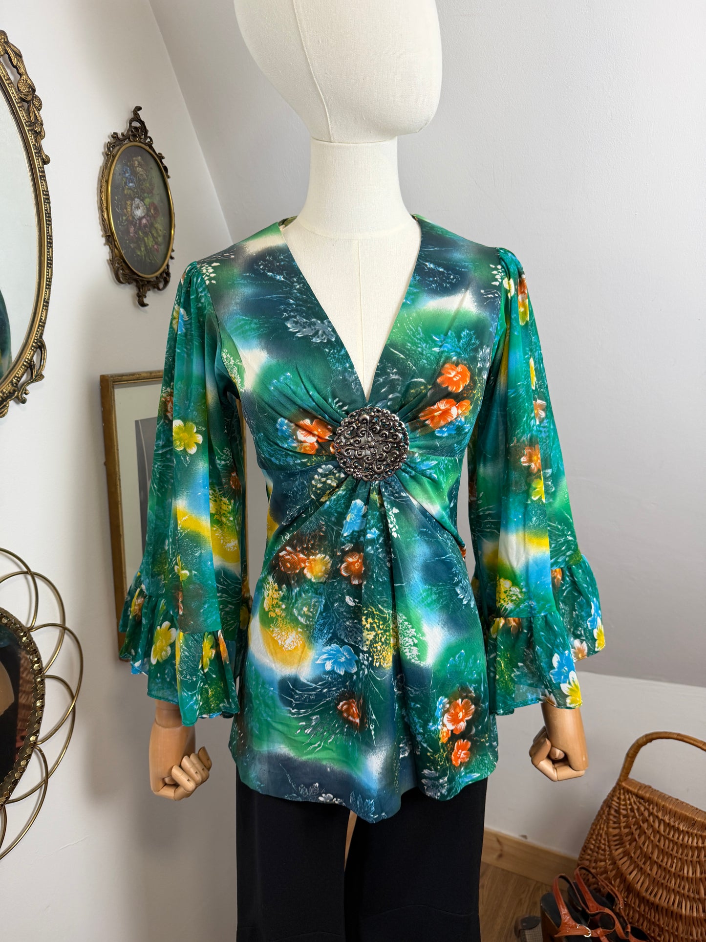 1960s / 70s Angel Sleeve Top