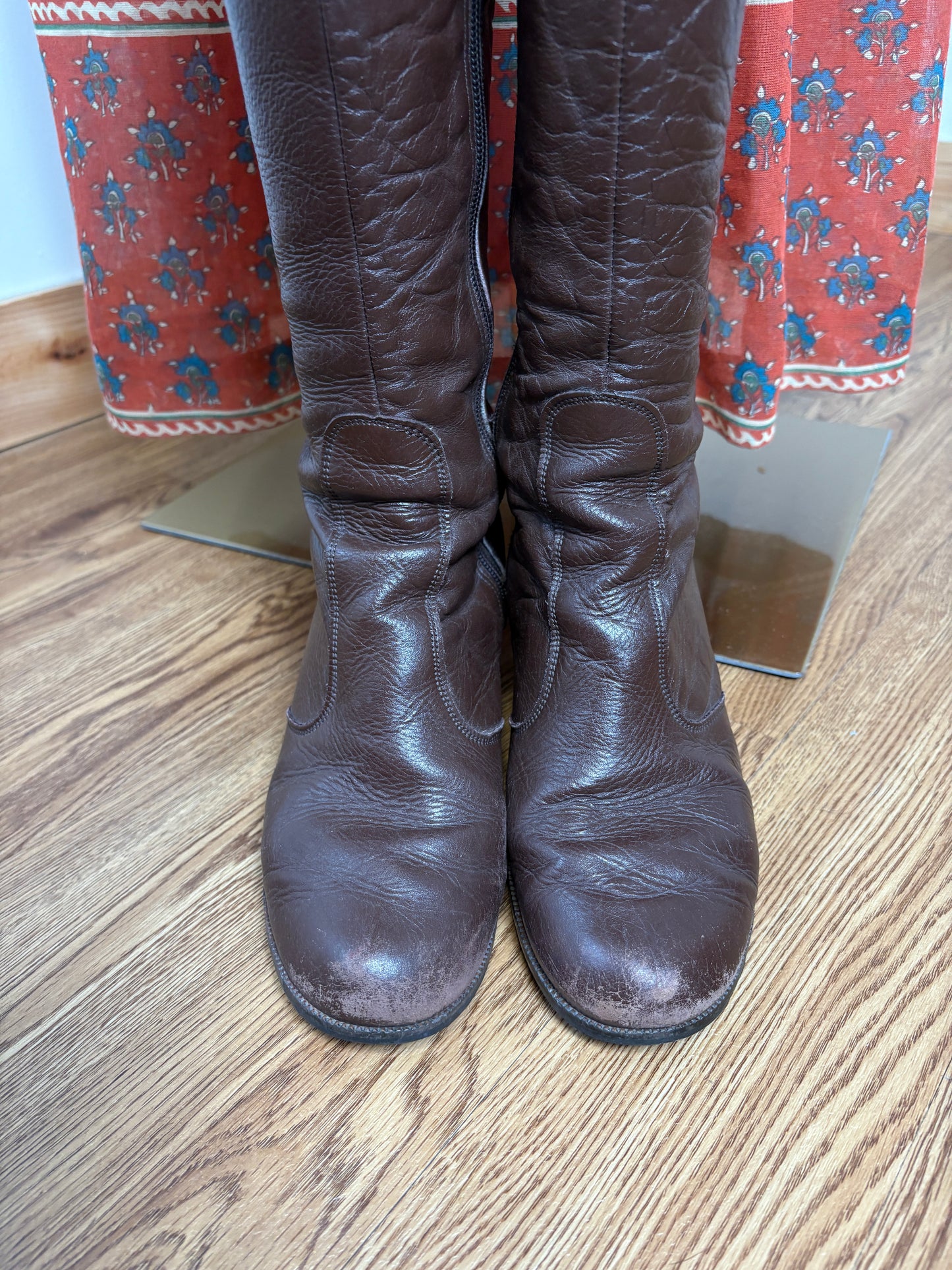 1970s Brown Leather Boots